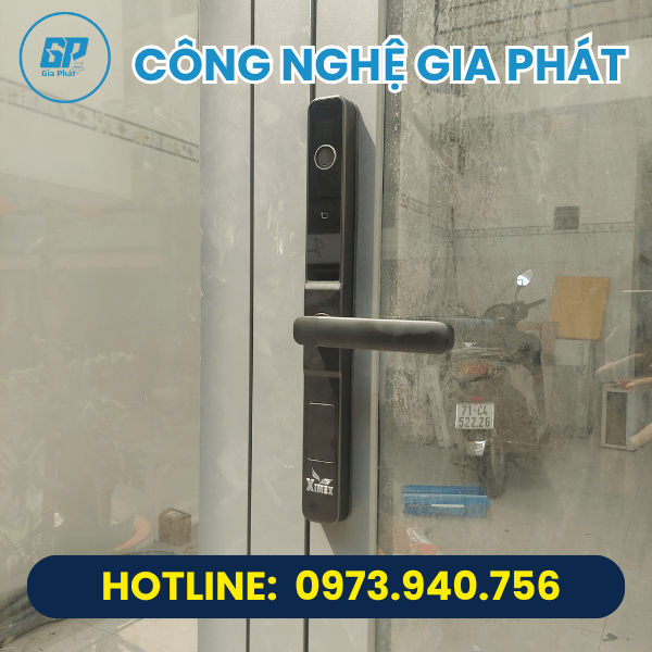 Khóa Thông Minh Cửa Nhôm Kính Model XNY02 1